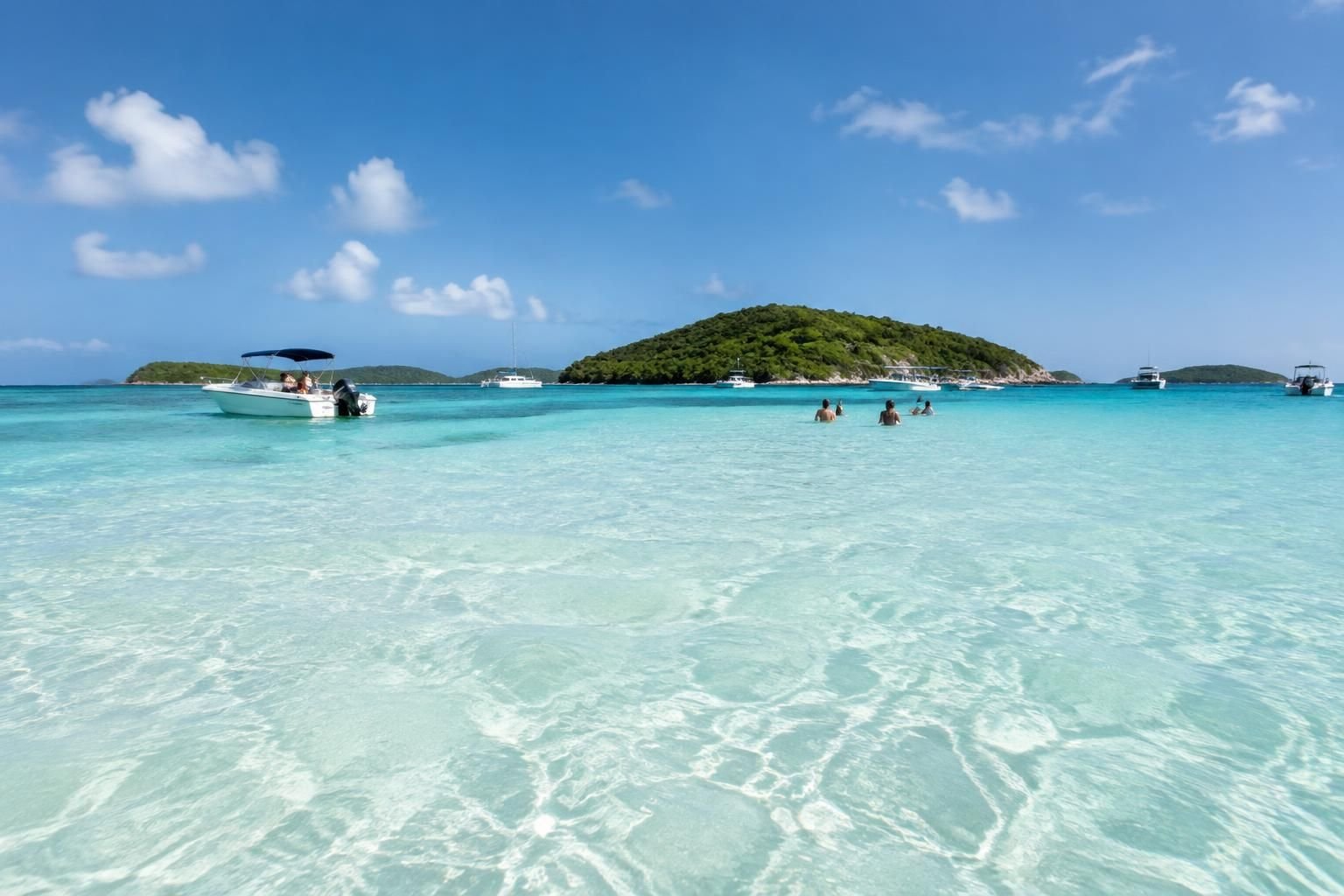 découvrez la baignoire de joséphine en martinique : accès, excursion en bateau, meilleures périodes, conseils pratiques et 7 infos à connaître avant votre visite.