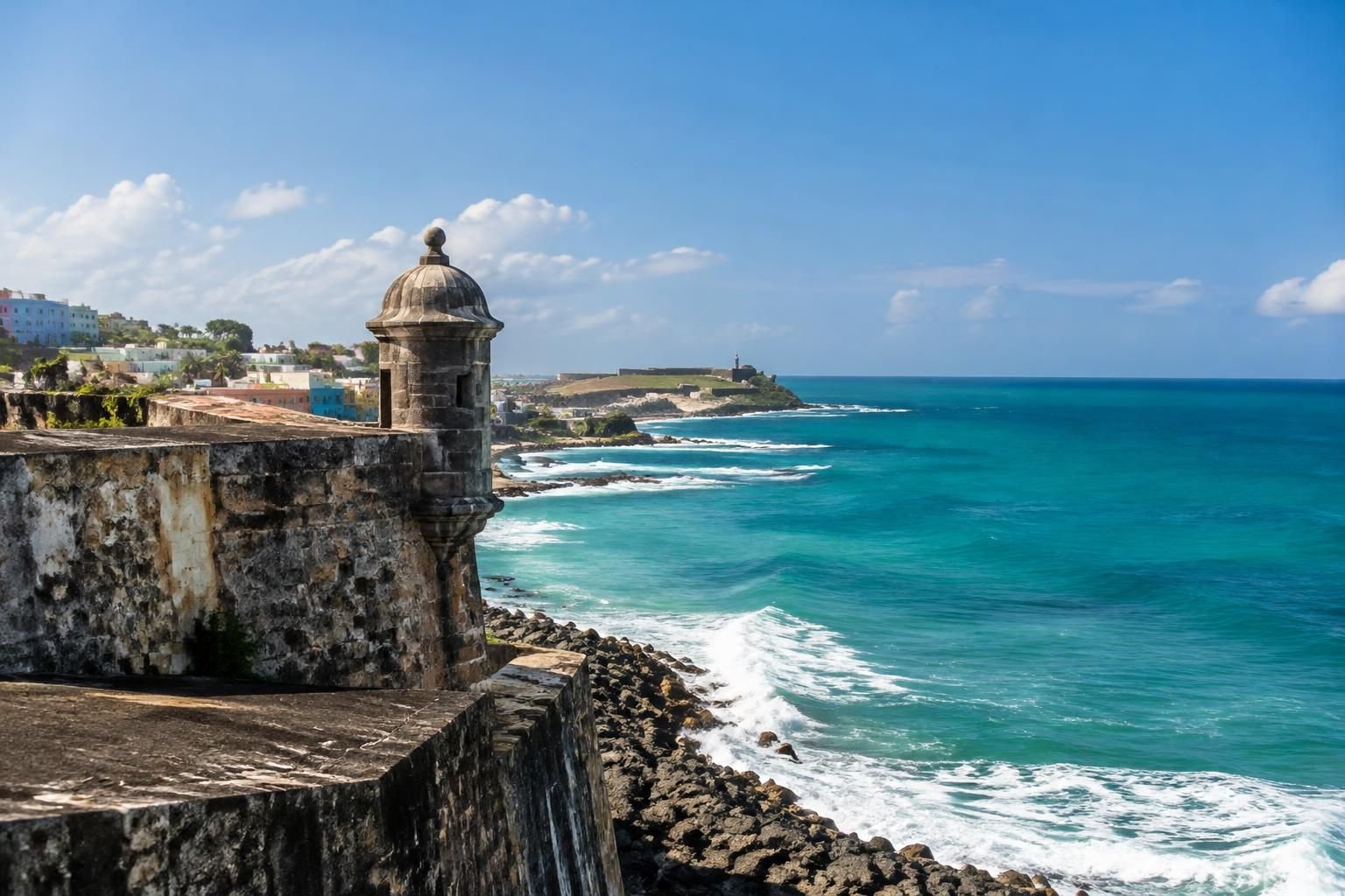 découvrez porto rico à travers 7 lieux incontournables : plages paradisiaques, ruelles colorées et paysages naturels pour un voyage inoubliable.